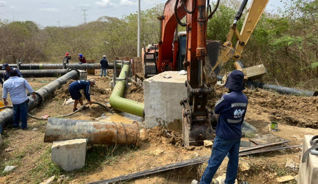 Trabajos en el acueducto costero