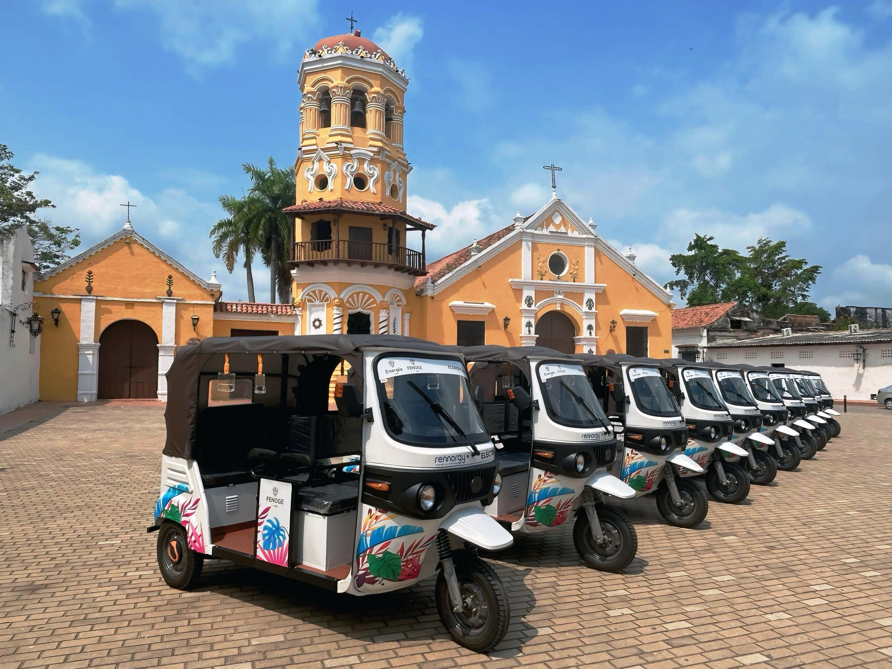 37 motocarros eléctricos entregaron Fenoge y el Ministerio de Minas y Energía a Bolívar