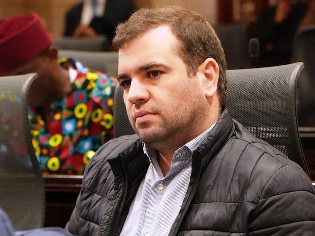 Enrique Cabrales se fortalece rumbo al Senado