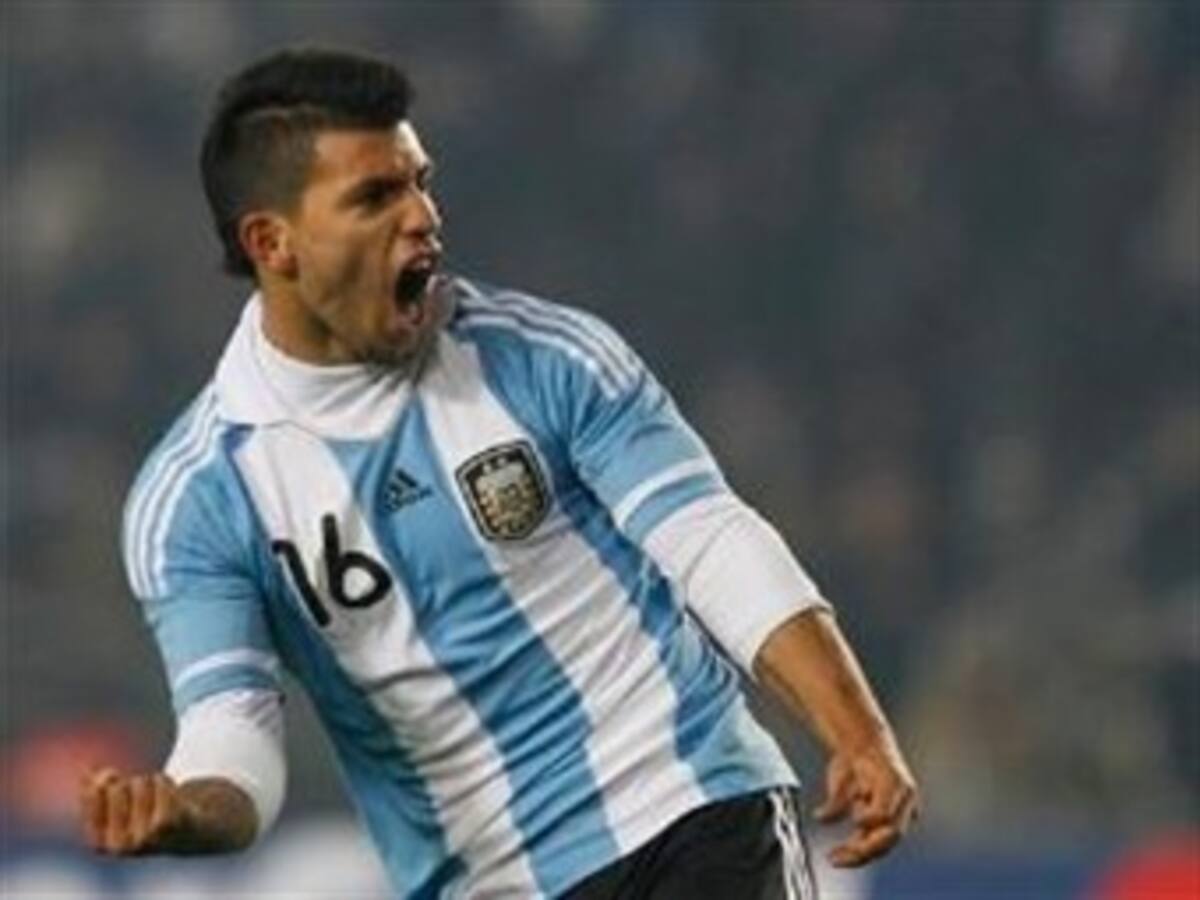 Argentina ganó 3-0 a Costa Rica con goles Agüero y Di María