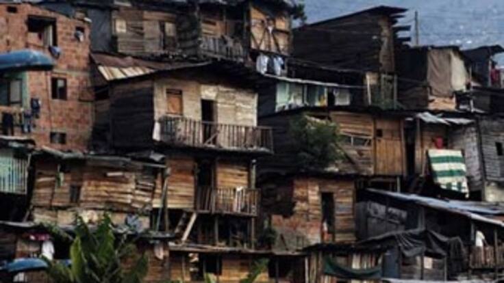 Sensible baja de la pobreza en Colombia reporta Planeación Nacional