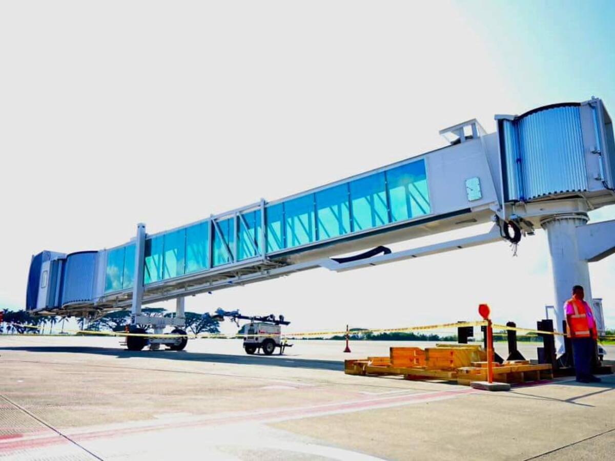 Puente de abordaje en aeropuerto El Edén comenzará a operar el 25 de diciembre