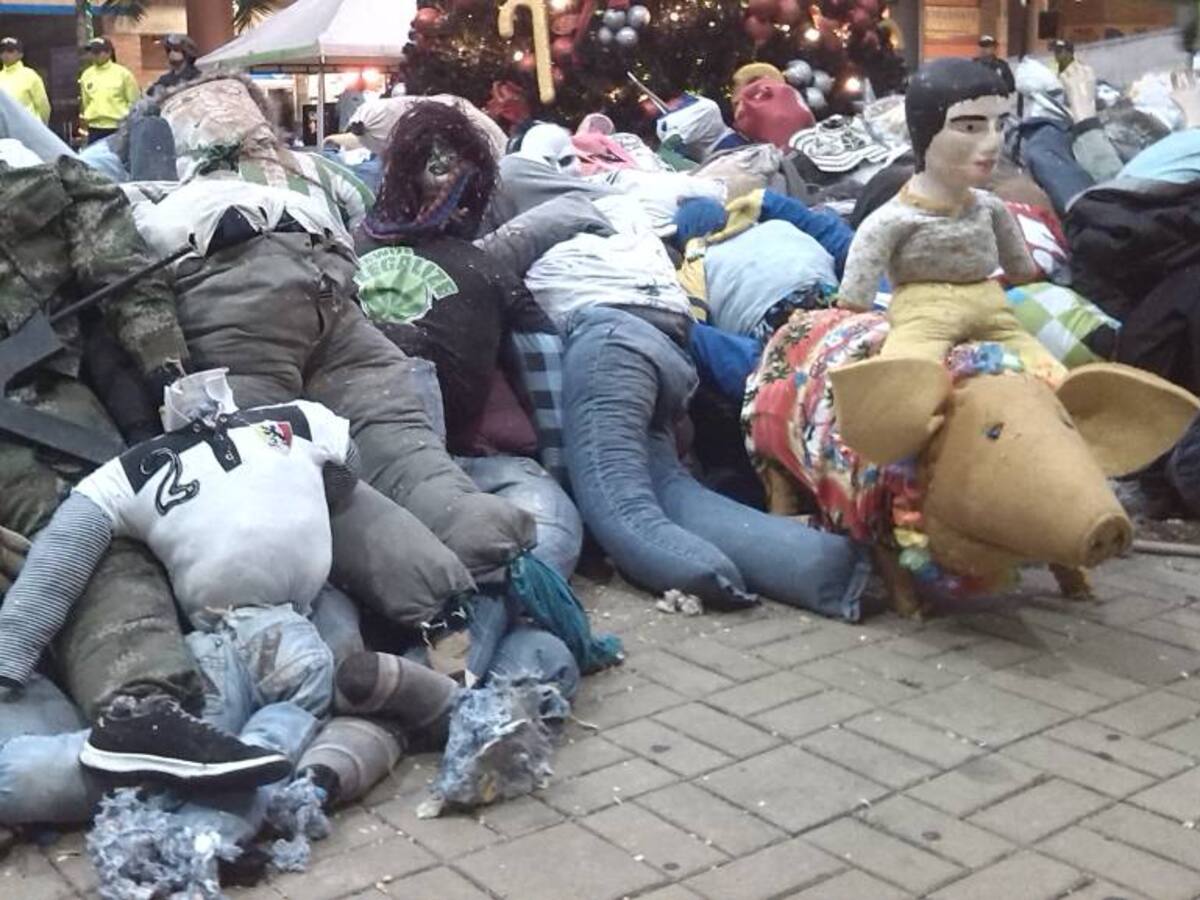 Prohibida la quema de muñecos de año viejo en Medellín y Antioquia
