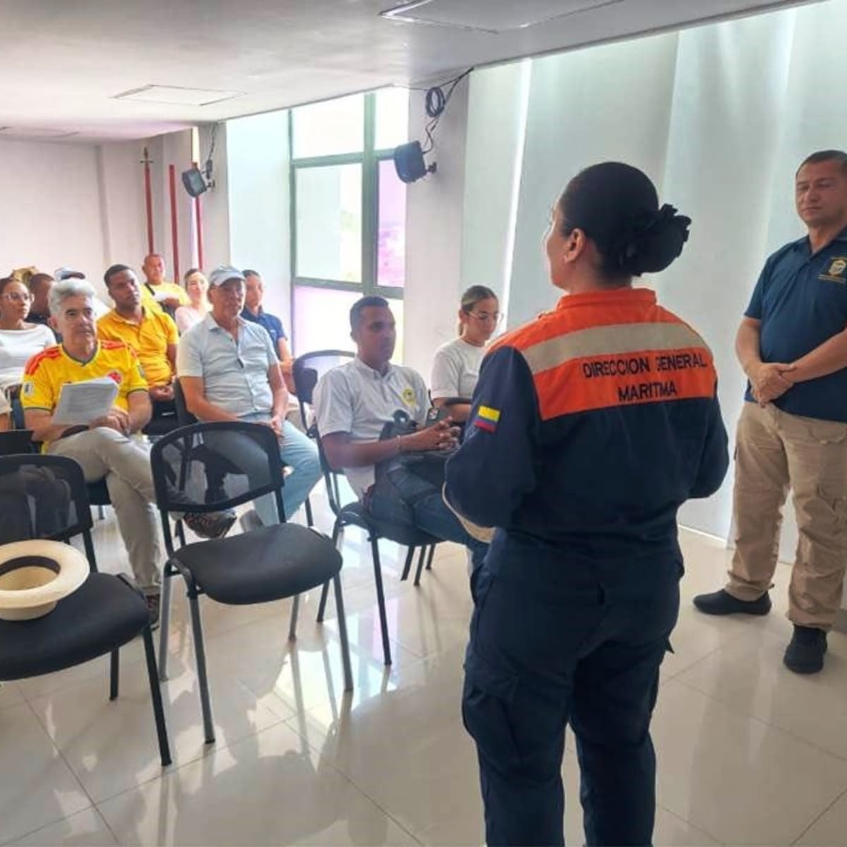 Autoridades y sector marítimo articulan acciones para una temporada turística segura en Cartagena