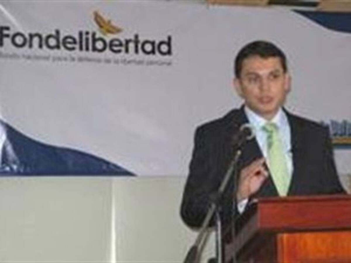 Uribe afirma que su gobierno pidió la renuncia de Harlan Henao e inició investigaciones por corrupción