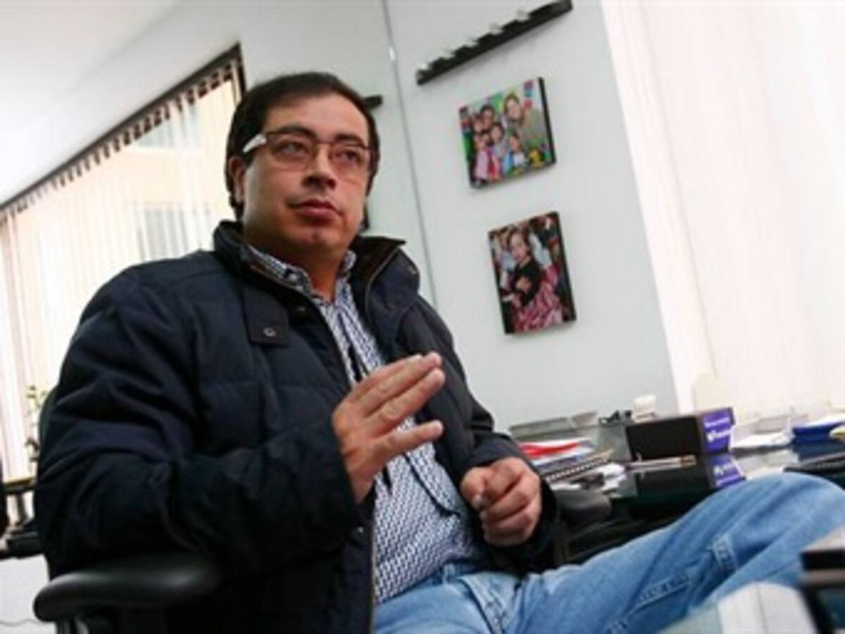 Defensa de Petro insiste en que no hay debido proceso de Procuraduría