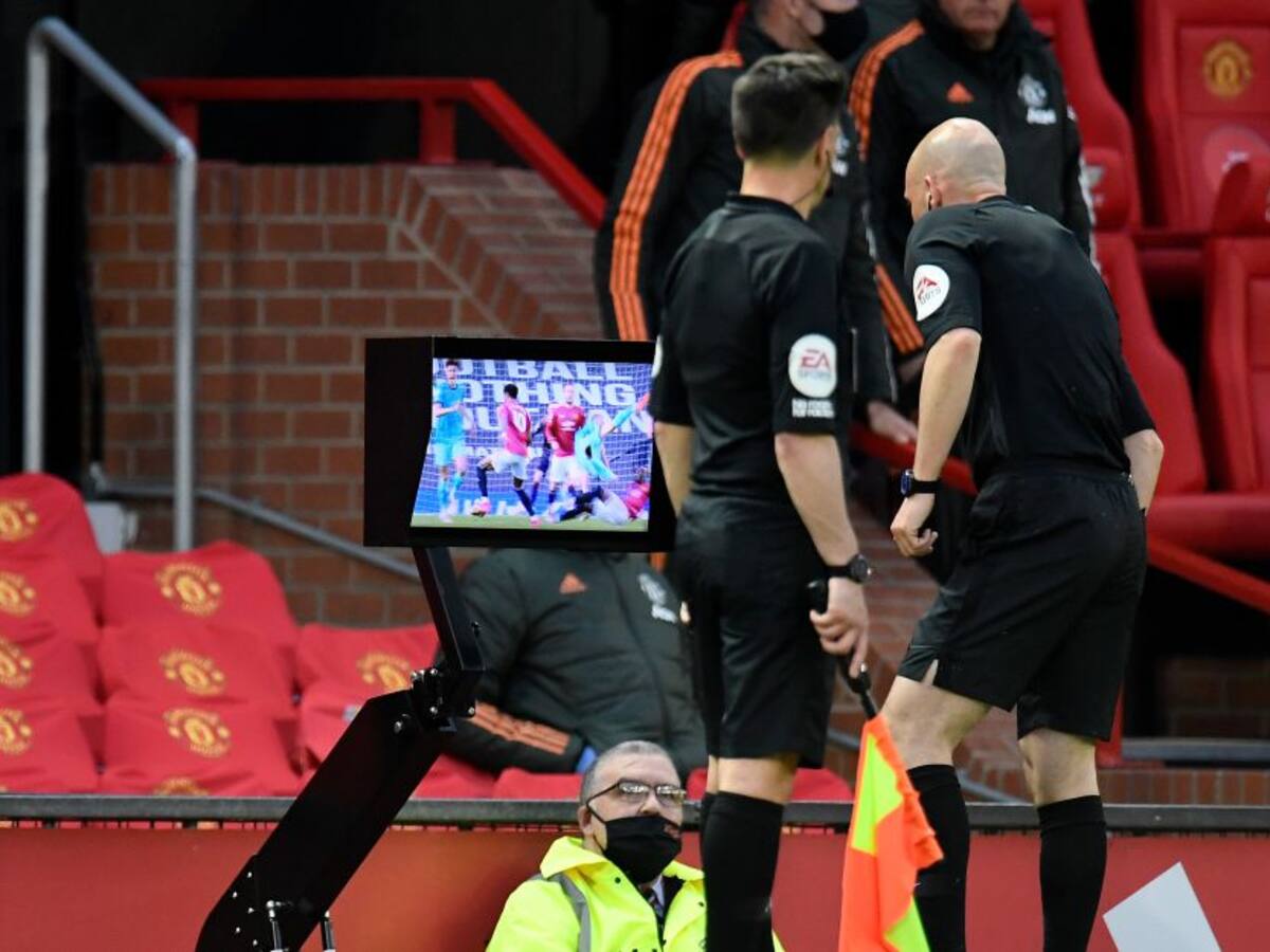 La Premier League se adelanta y anuncia dos cambios en el VAR