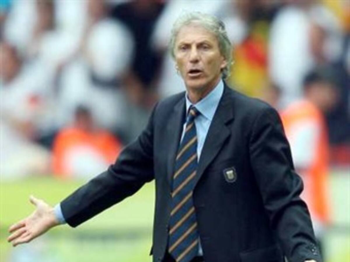 'Pekerman cree que Colombia puede clasificar al mundial Brasil 2014': Luis Bedoya