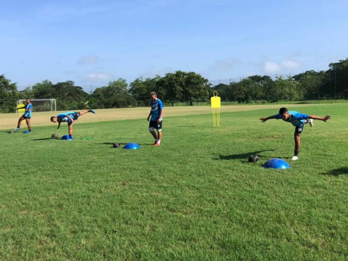 Real Cartagena continúa entrenamientos y espera sesiones grupales