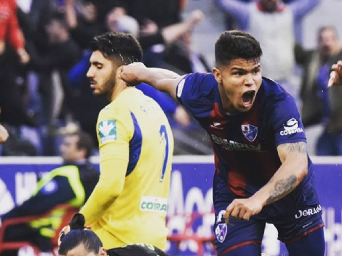 Con doblete del 'Cucho' Hernandez, Huesca ganó 4-2 al Córdoba