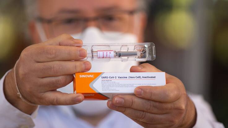 "Vacuna Coronavac no es china, es de toda la humanidad": Ricardo Palacios