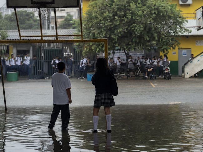 Inundaciones en Turbo. Foto: Cortesía Institución Educativa Central de Currulao