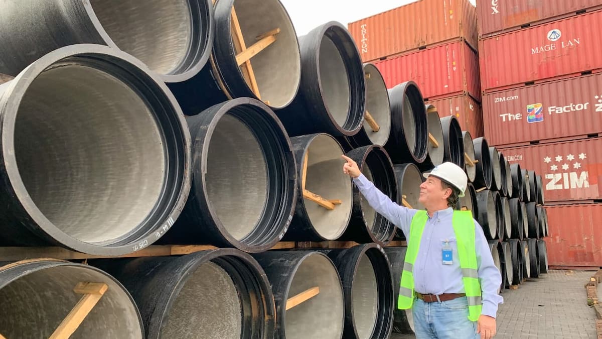 Aguas de Cartagena inicia megaobra de conducción con la llegada de 7,9 km de tuberías