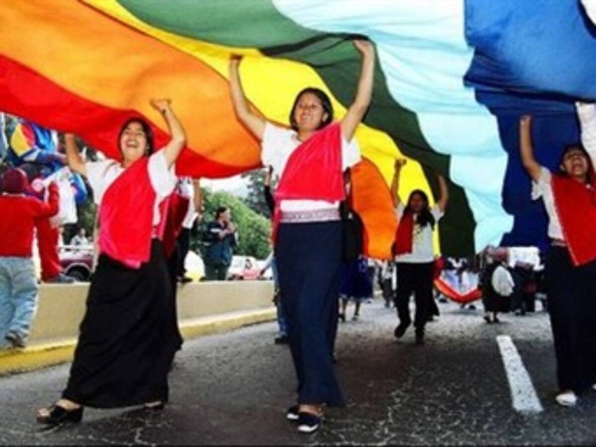Cumbre de Bolivia buscará soluciones a cambio climático en pueblos indígenas