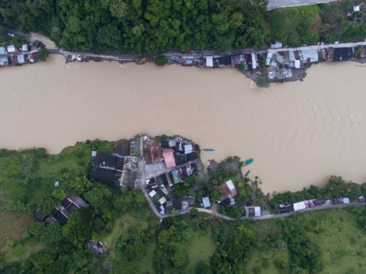 Mineros reportan el rompimiento de un jarillón en el municipio de Nechí