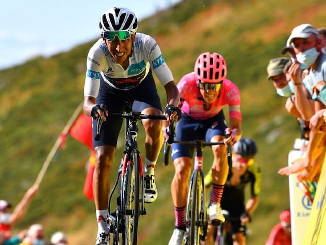 Egan Bernal se retira del Tour de Francia