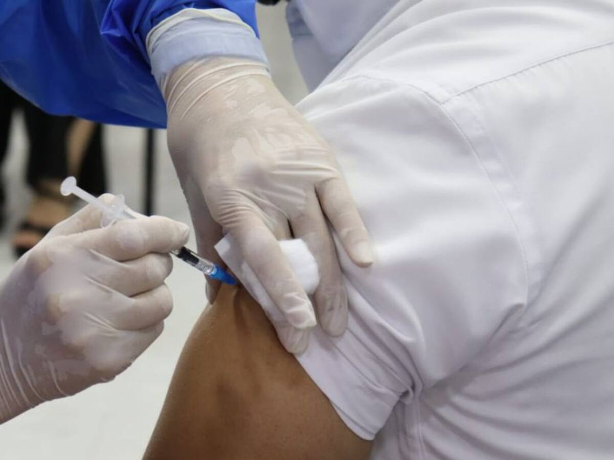 Este domingo, vacunación contra la COVID 19 en la ciclovía