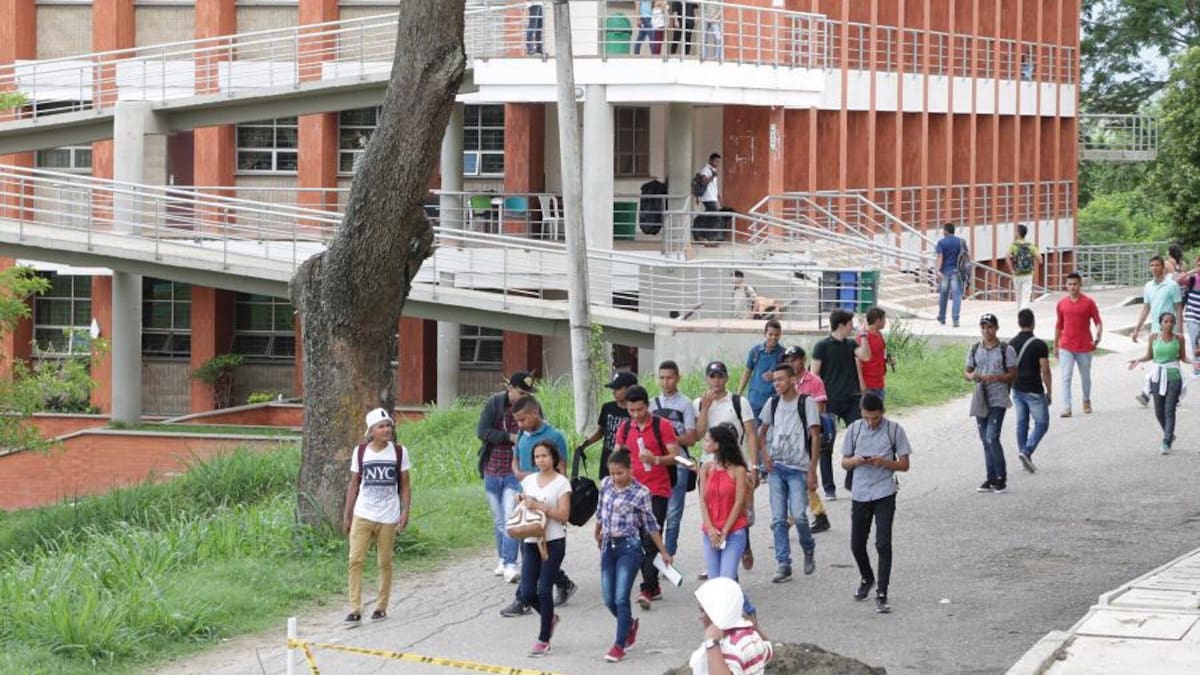 Gobernadora convoca Consejo Superior y Contraloría inicia fiscalización por crisis en Unisucre