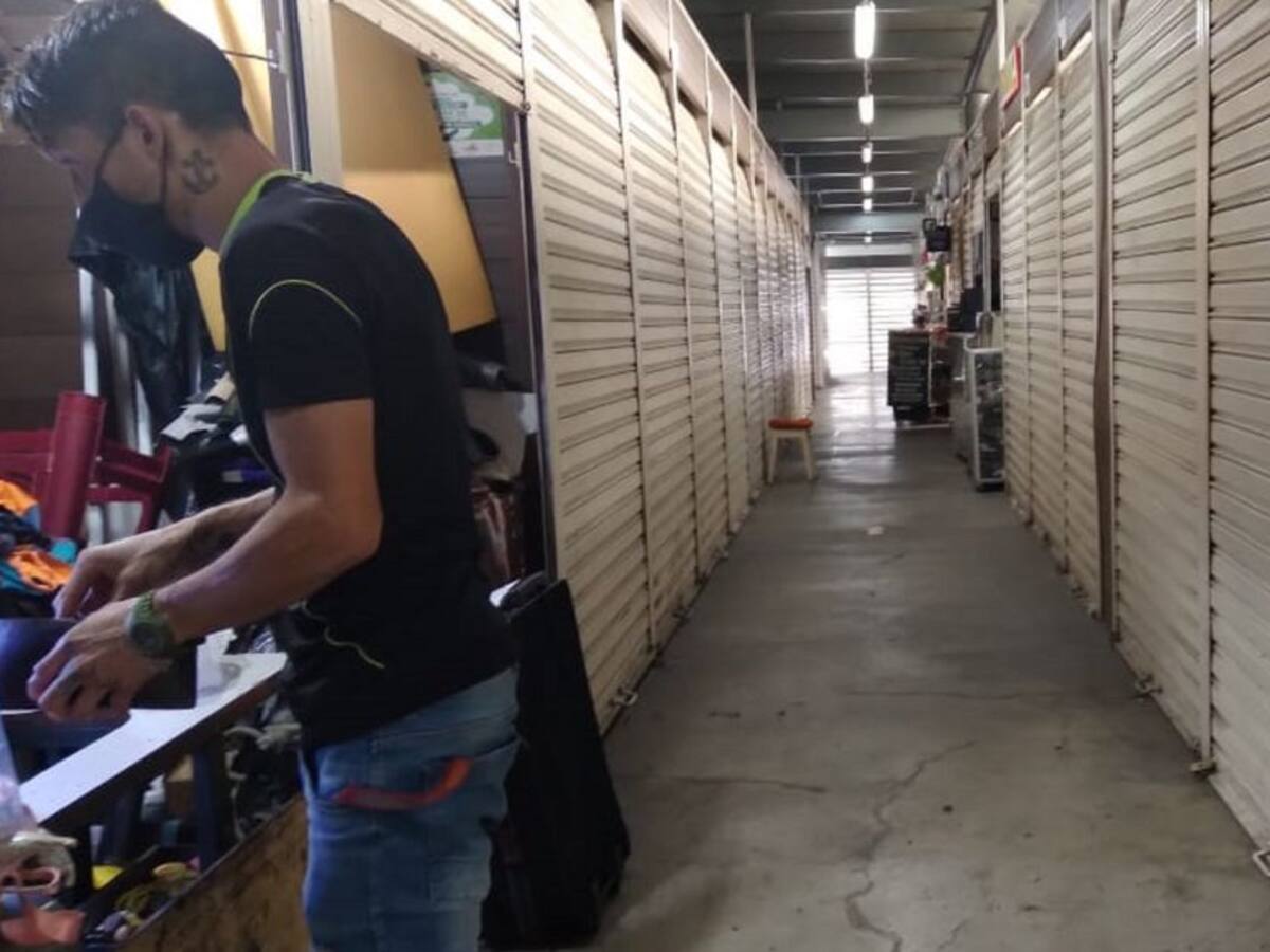 Vendedores del Centro Comercial del Café de Armenia lanzan llamado de SOS