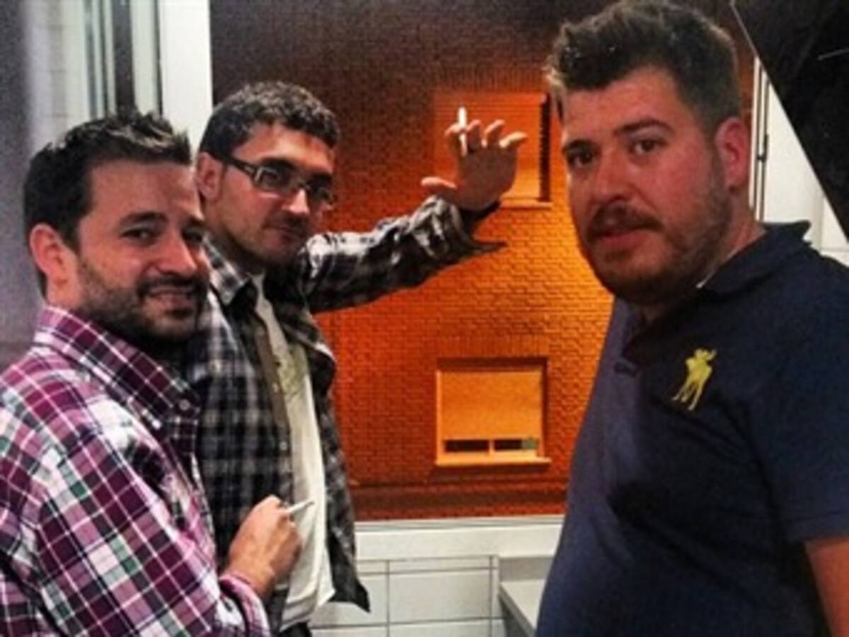 Iker Casillas prohíbe a sus amigos fumar delante de Sara Carbonero