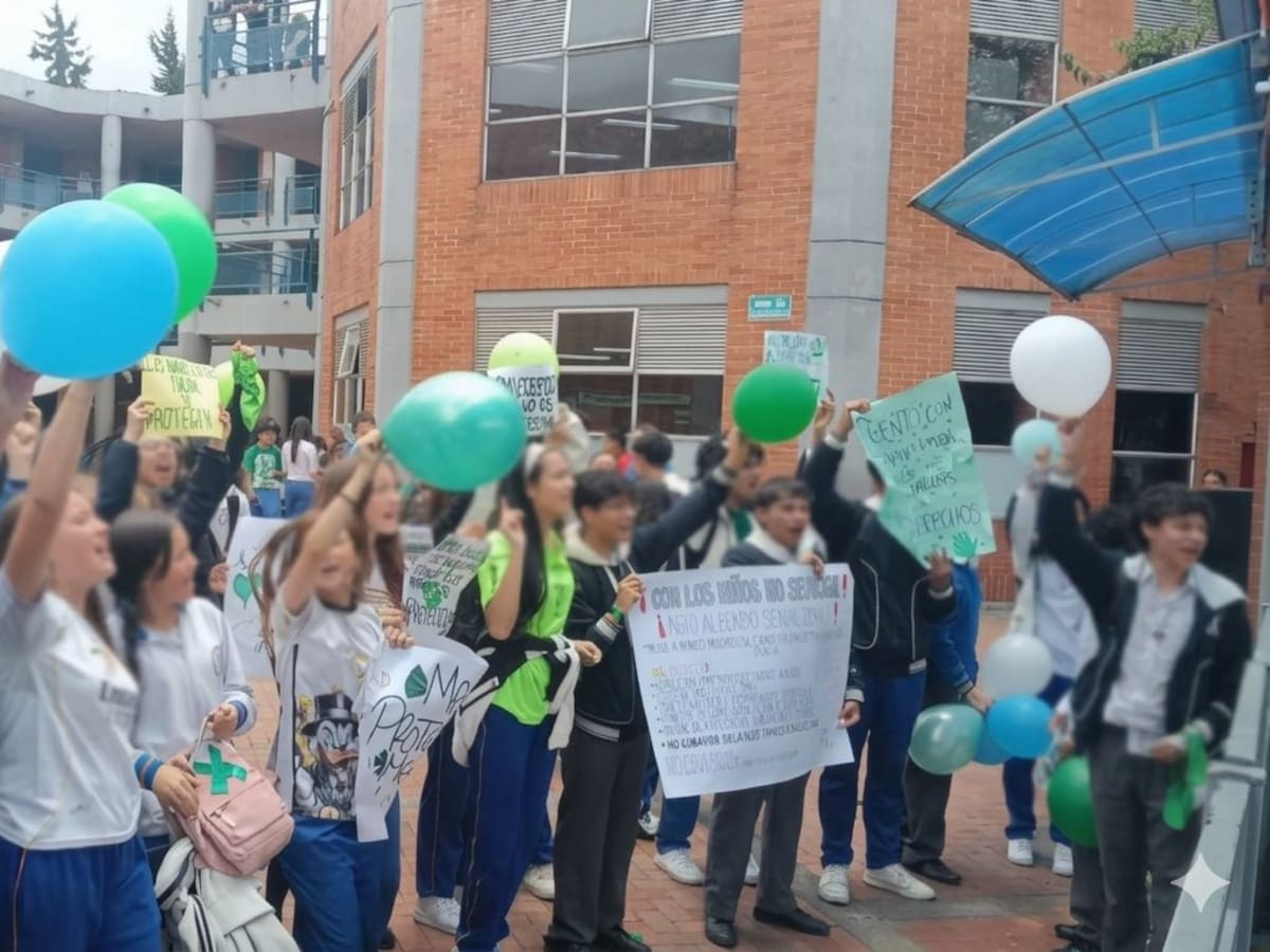 Profesor de educación física habría abusado de varias de sus estudiantes, en Bogotá