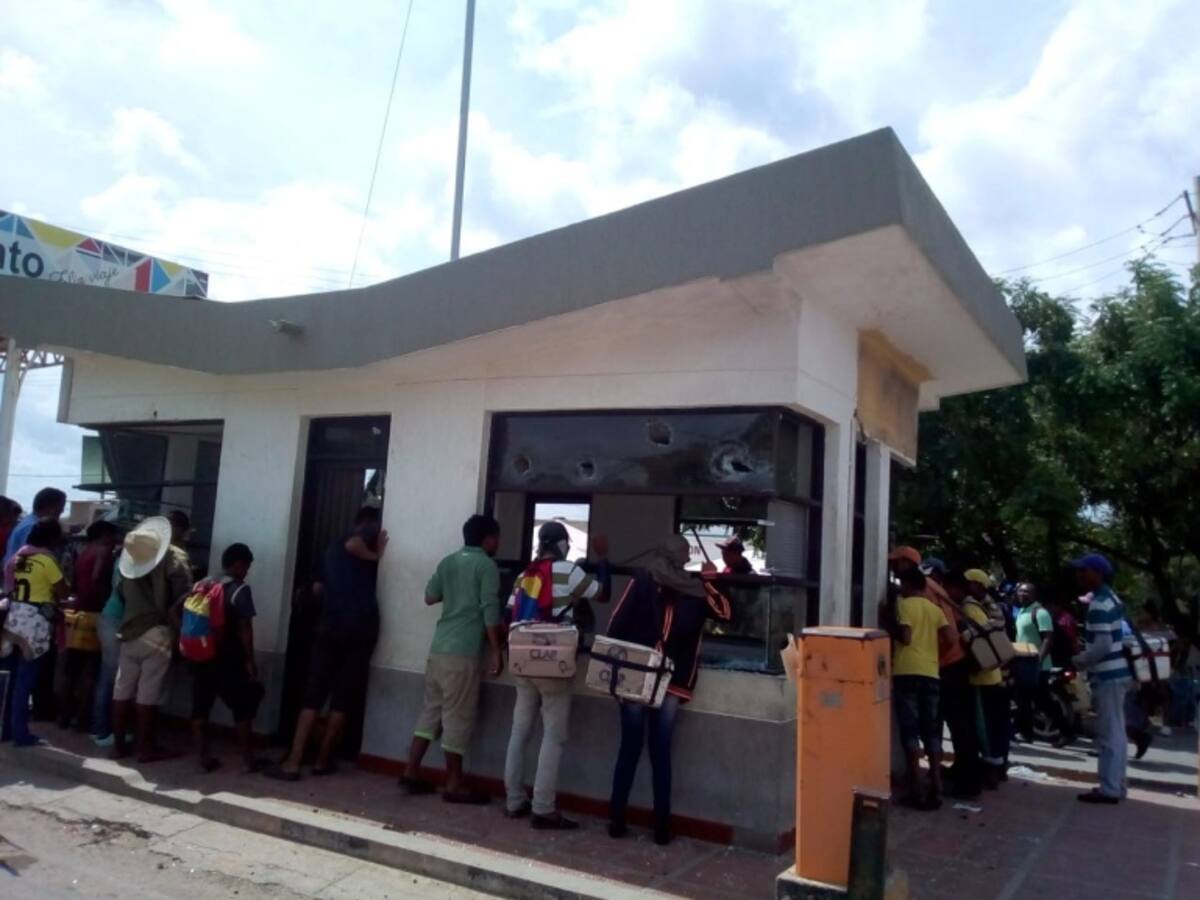 Disturbios en zona fronteriza en Paraguachón, La Guajira