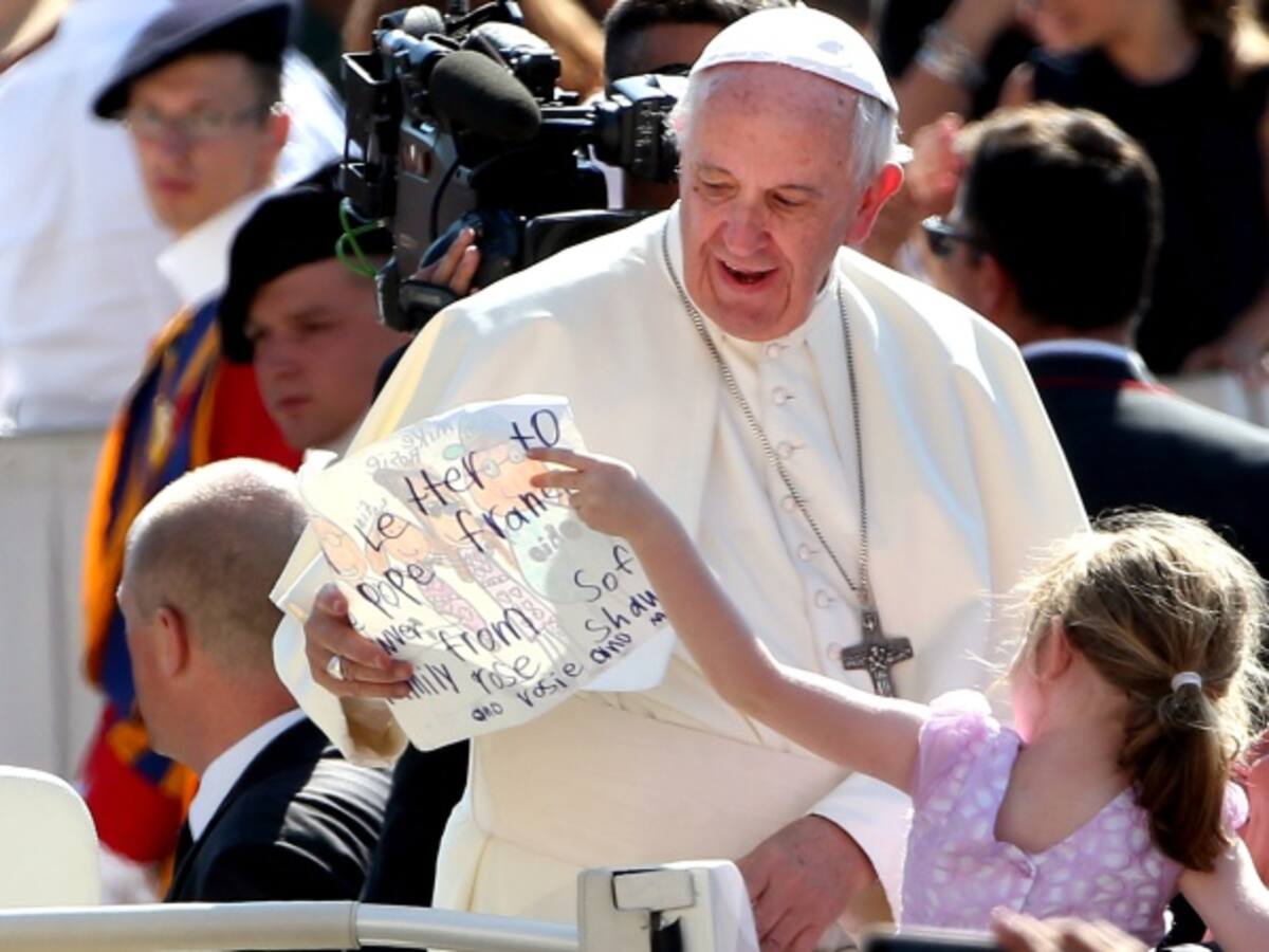 Todo lo que usted quiere saber de la visita papal al alcance de una llamada