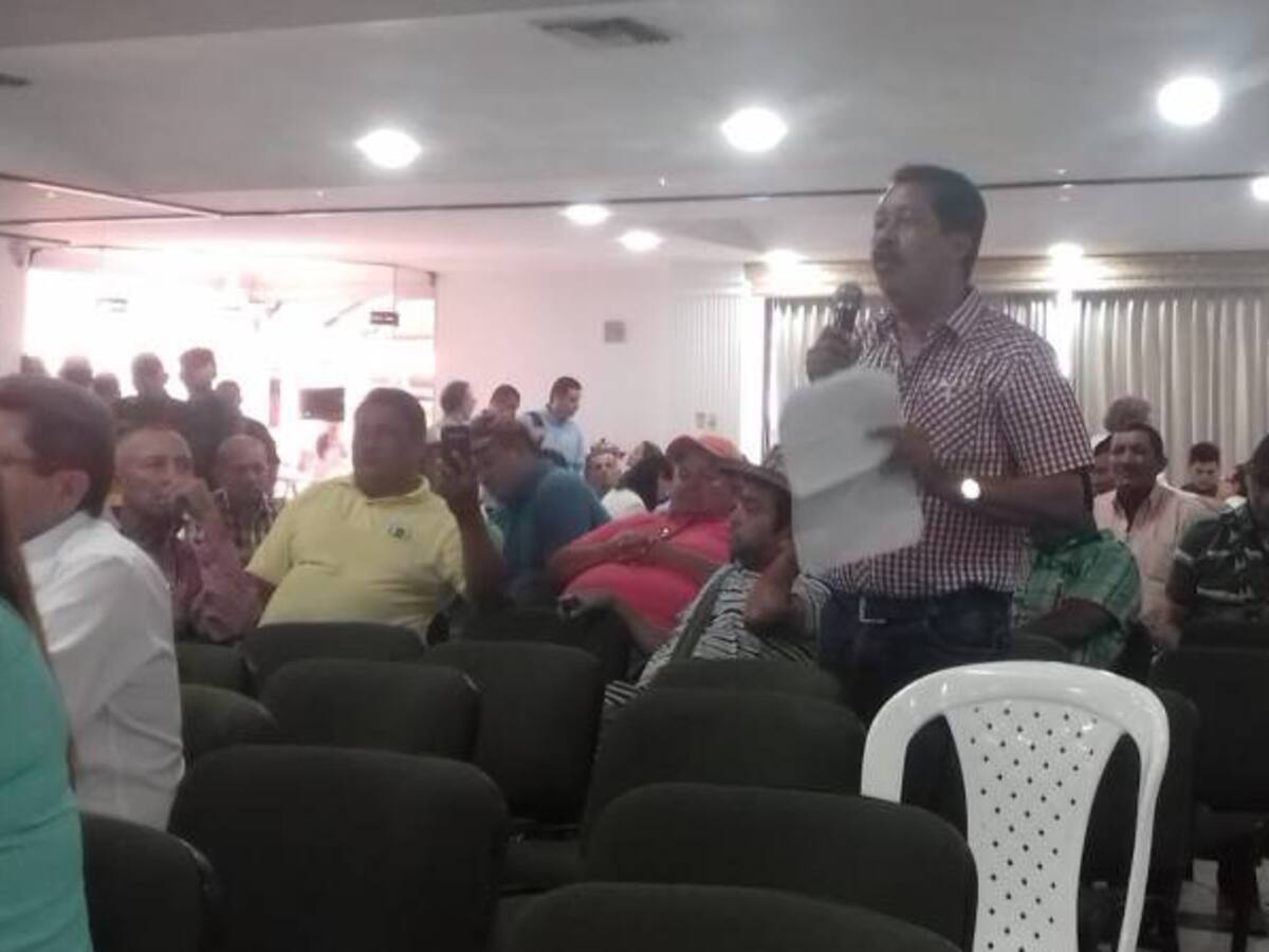 Destituyen e inhabilitan por 10 años al ex alcalde de Majagual