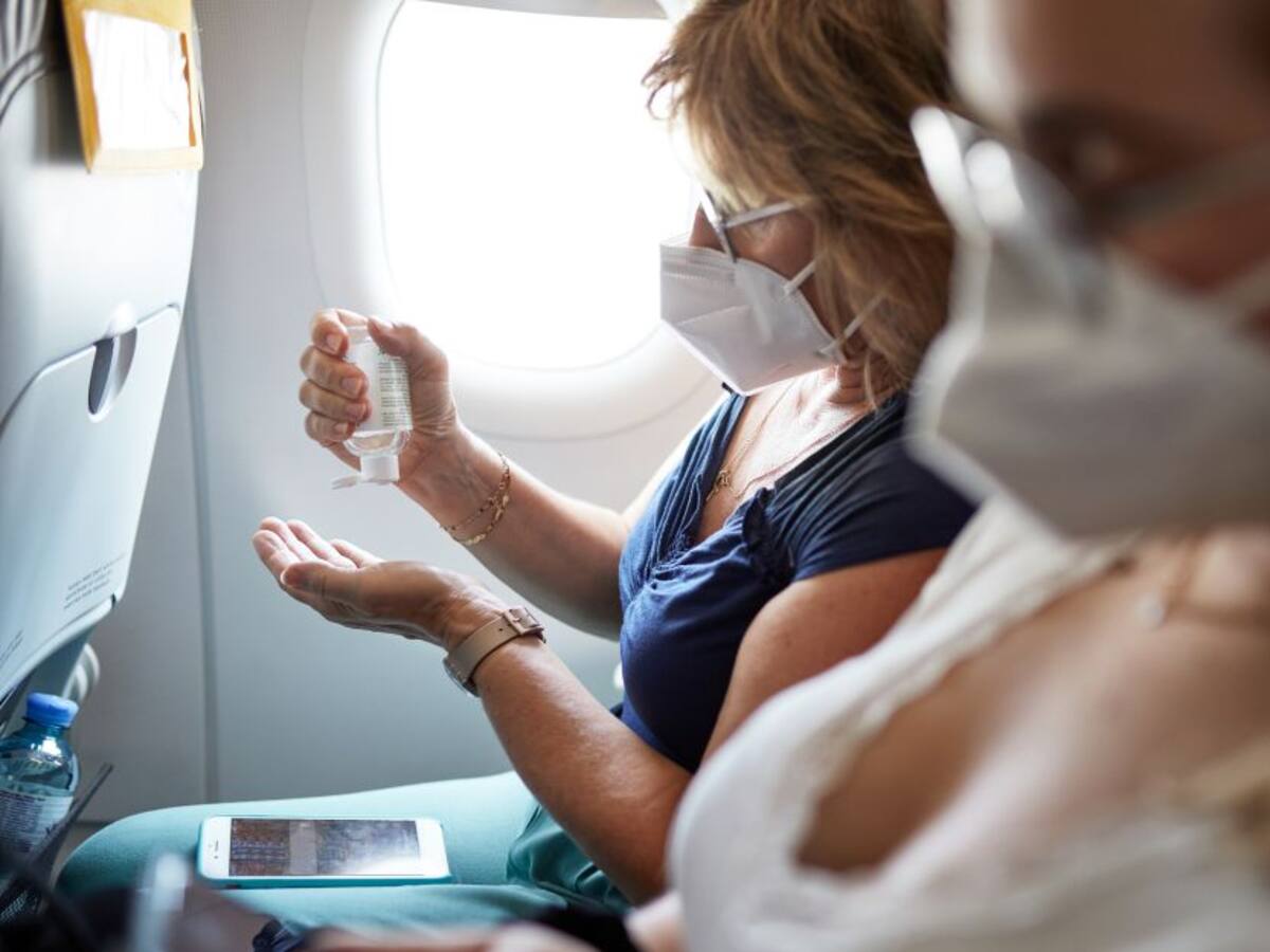 "Dentro de un avión hay contacto estrecho y gran posibilidad de contagio"
