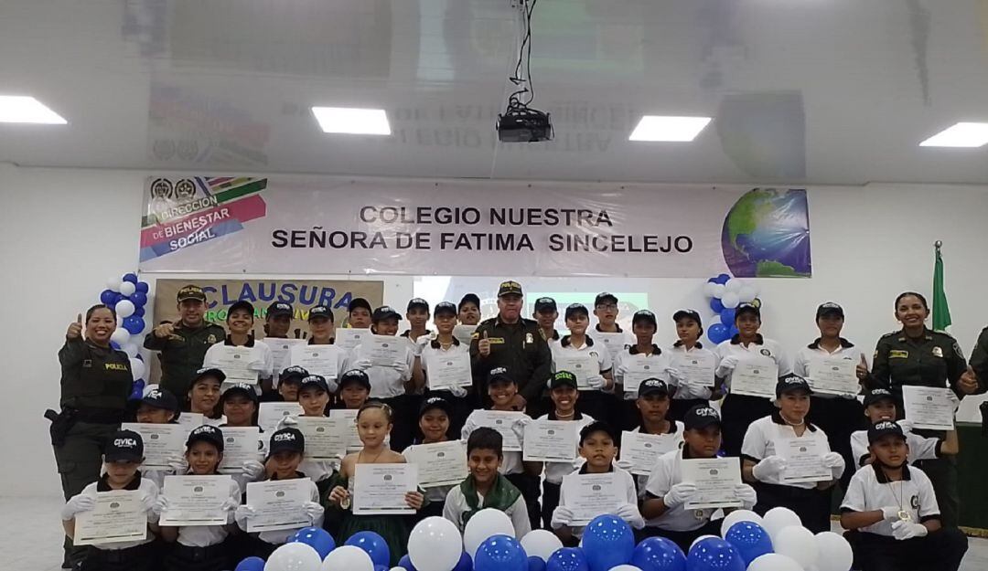 Setenta y un niños se graduaron en Sincelejo como patrulleritos cívicos 