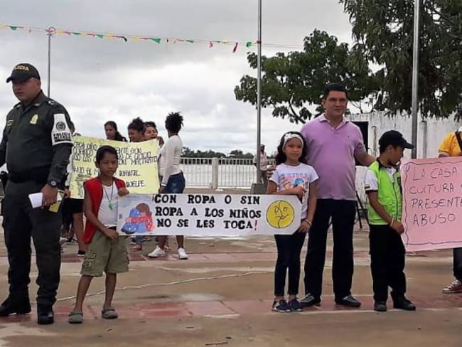 Campaña contra maltratos y violencia sexual infantil en Rocha Bolívar