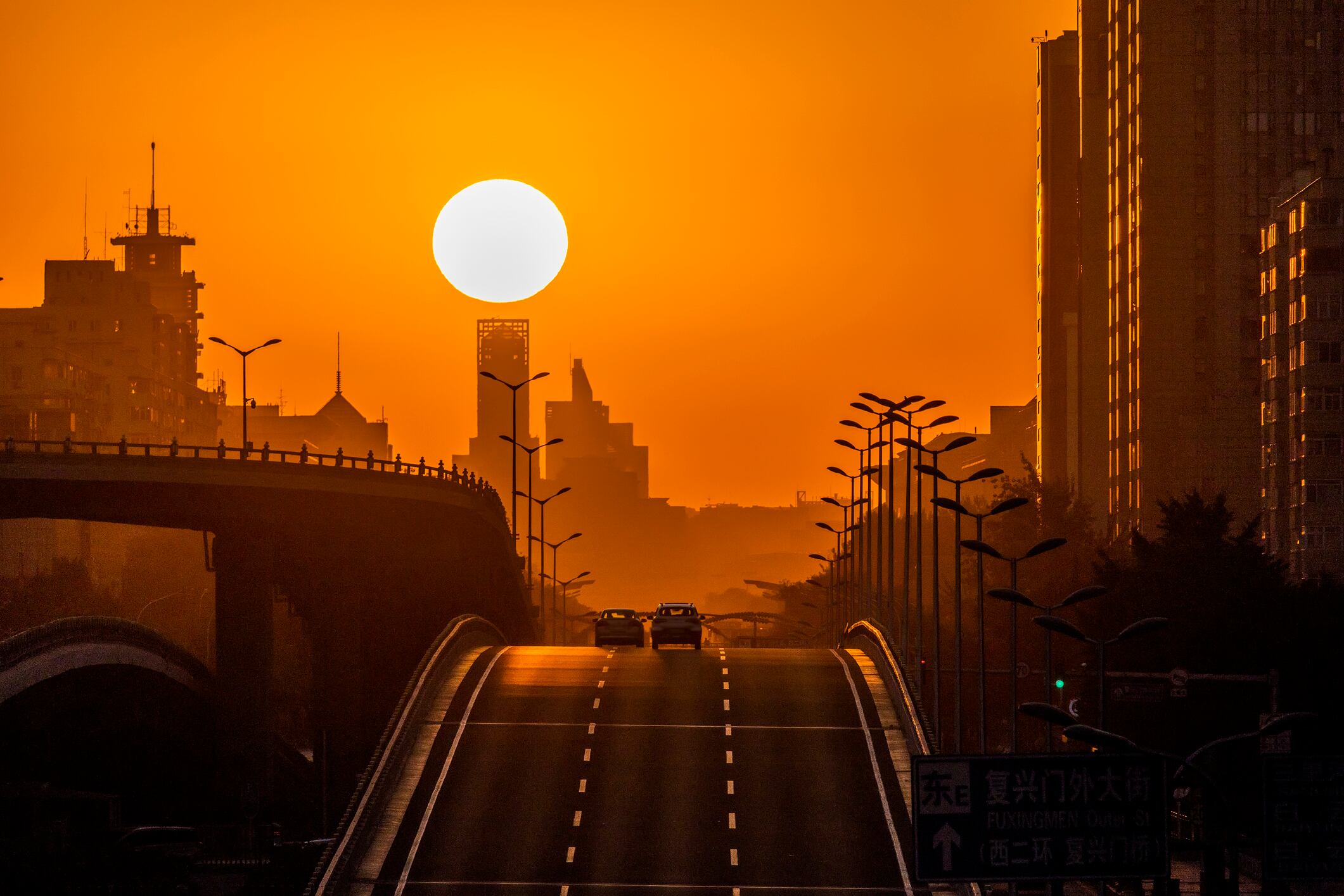 Equinoccio de marzo 2026: ¿Cuándo empieza y por qué se produce este fenómeno astronómico? Getty Images (equinoccio de otoño en Beijing)