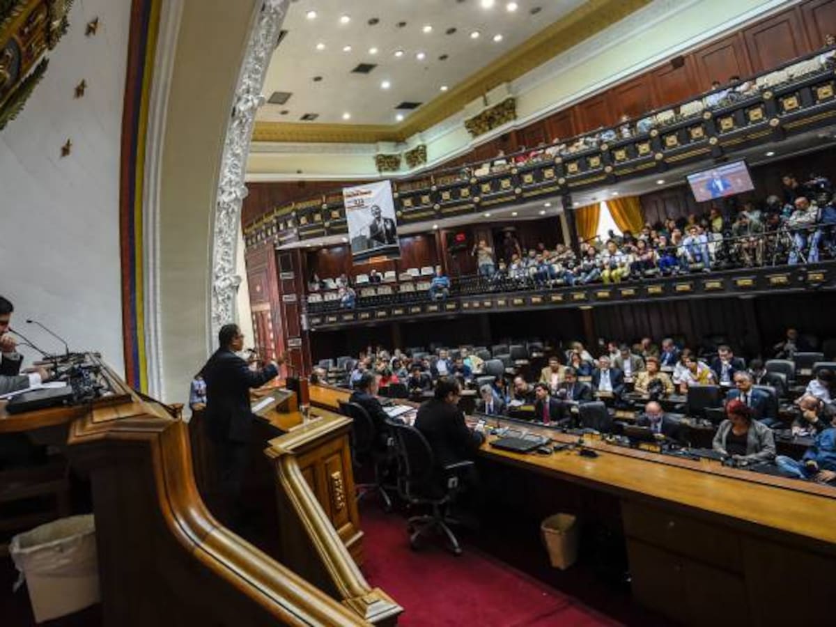 El Gobierno Colombiano ofrece refugio a magistrados venezolanos de la oposición