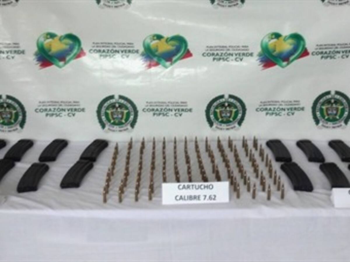Policía descubre caleta con munición de Los Urabeños en el sur de Bolívar