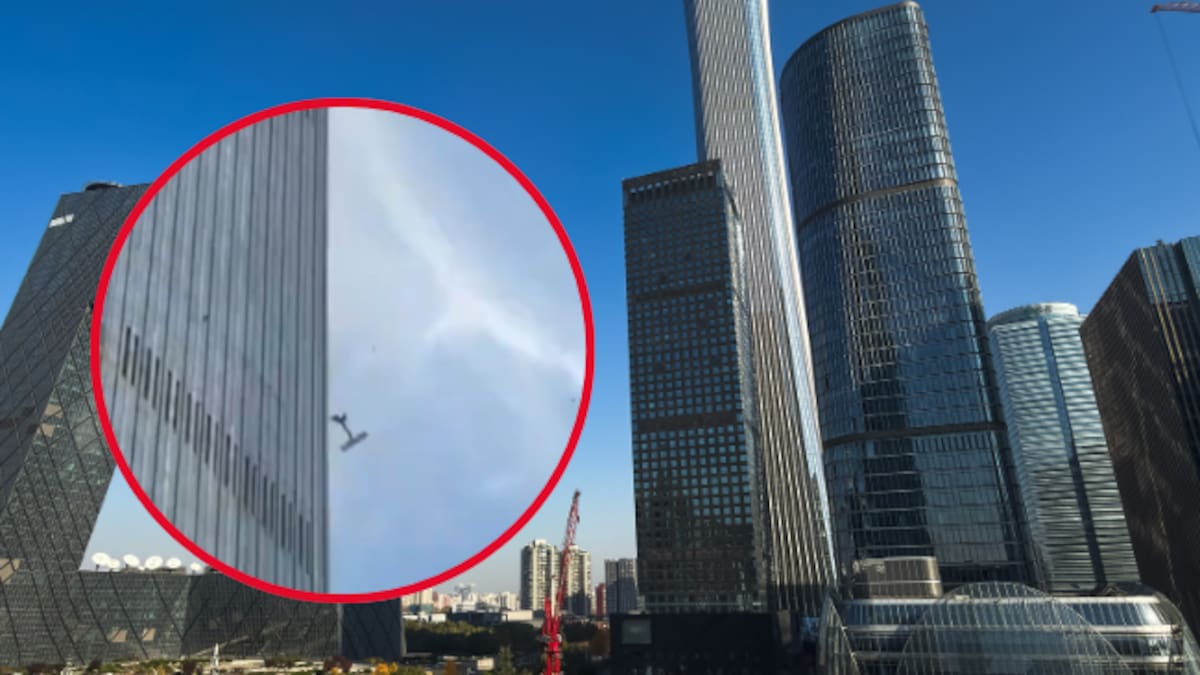 Murió el piloto que chocó con su avioneta contra un rascacielos de Pekín, China