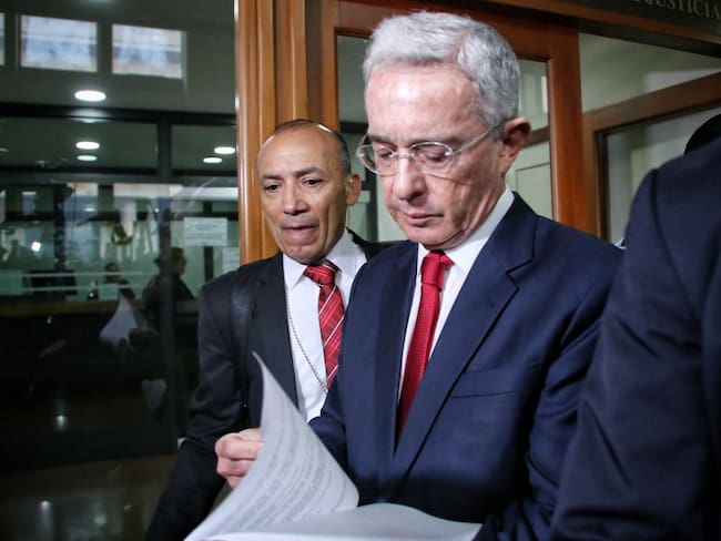 ¿Qué decidió la Sala Plena de la Corte Suprema de Justicia frente al caso Uribe?