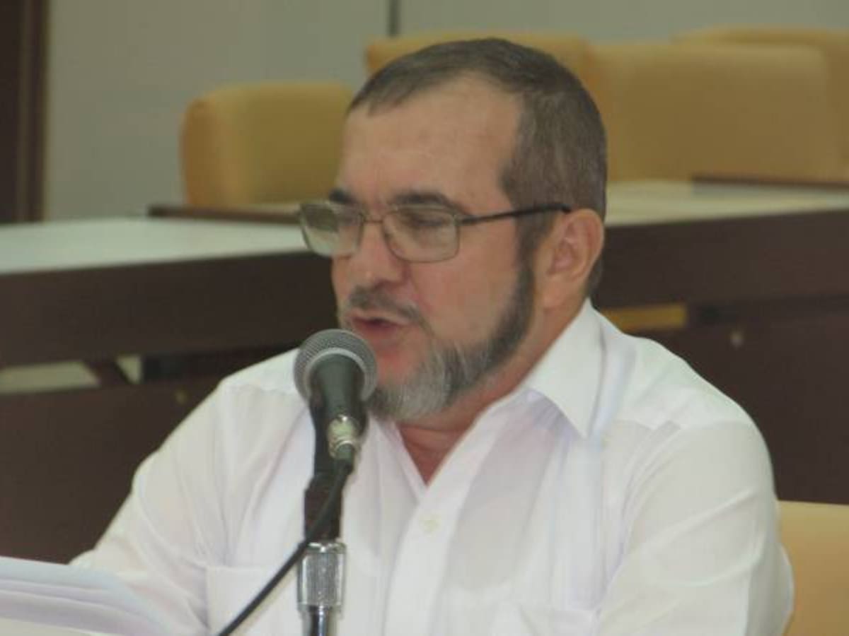 Así reaccionó Colombia ante la entrevista de Caracol Radio a Rodrigo Londoño