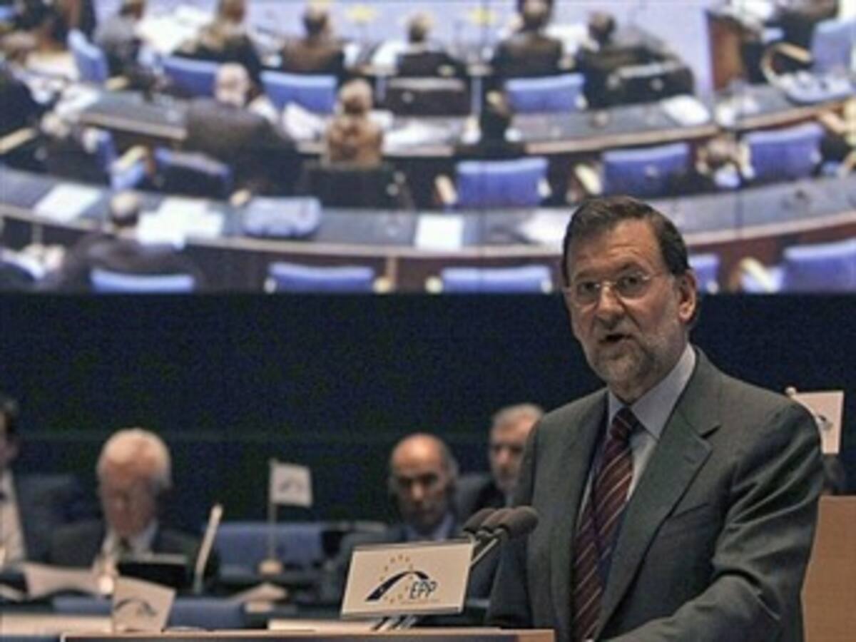 El borrador que debate la UE impide a España bloquear el fondo de rescate