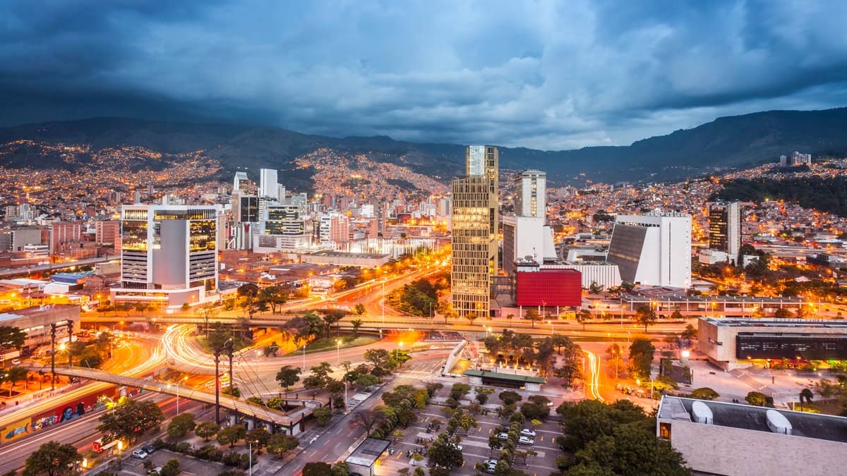 Economía de Antioquia creció 2,6 % en 2025, por encima del promedio nacional