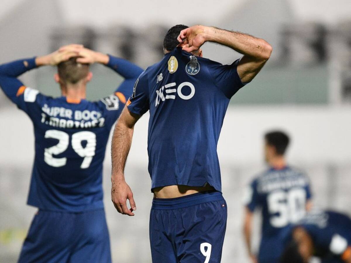 Porto empata y cede terreno en la lucha por el título