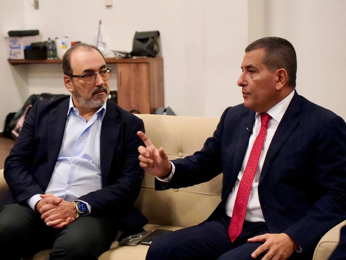 Alcalde Dumek Turbay gestiona recursos de cooperación internacional con la CAF y la Unión Europea