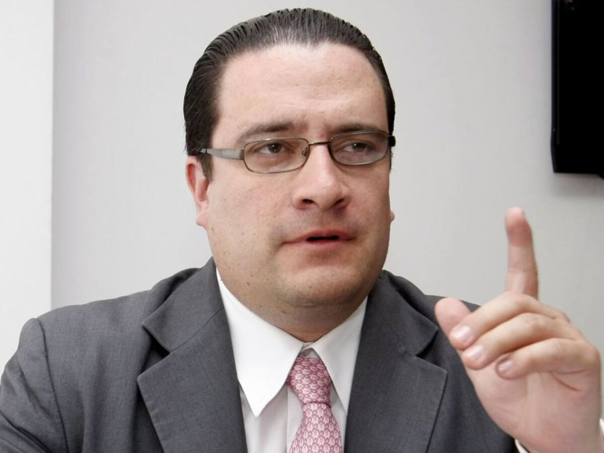 “Sobornos se hacen a oscuras, no dando nombre en la consignación”: Cancino