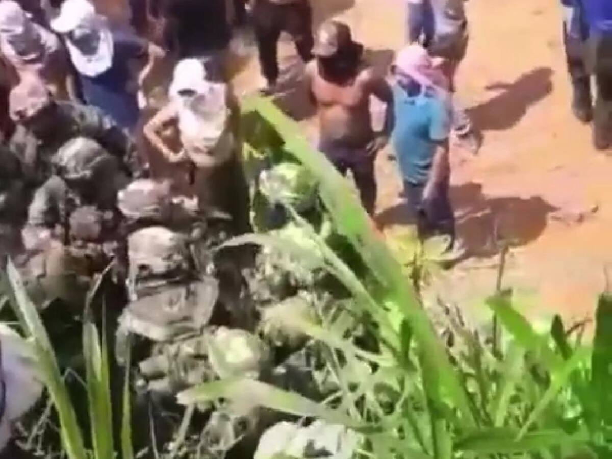 Comunidades retuvieron a un grupo de militares en el sur del Cauca