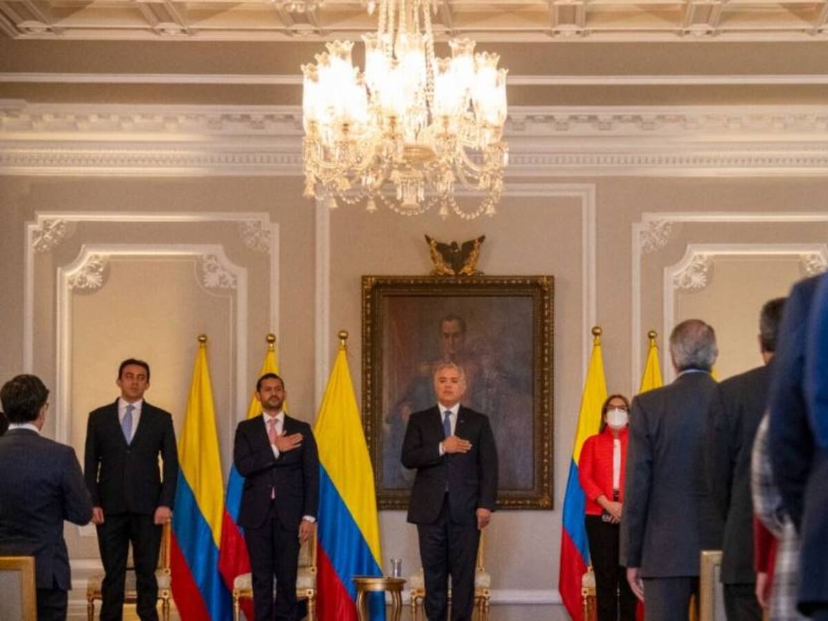 Sin Pacto Histórico, Gobierno y partidos firman acuerdo para la no violencia