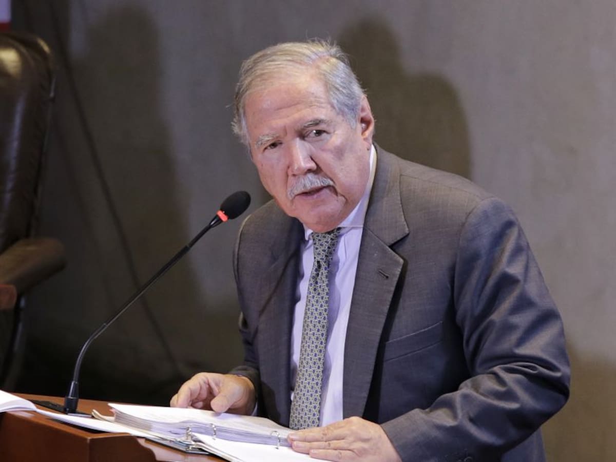 MinDefensa: Los cambios en la cúpula fue una decisión de Estado