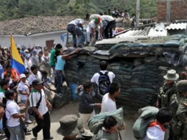 También estamos sacando guerrilleros, pero no los hemos encontrado en nuestro territorio: indígenas