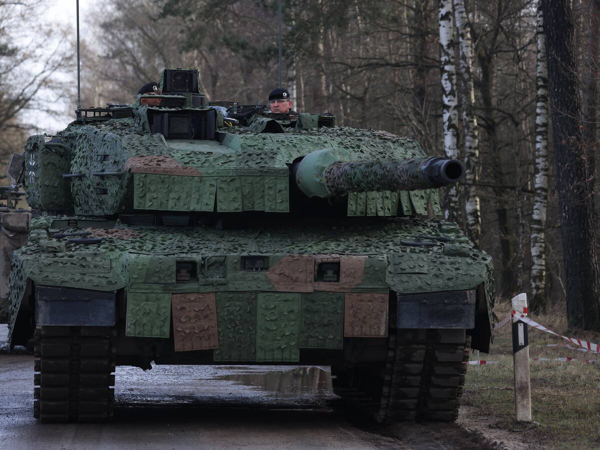 Alemania confirma envío de tanques Leopard a Ucrania