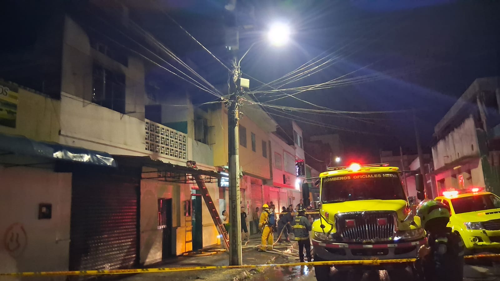 No se han establecido las causas que originaron la emergencia. Foto Redes Sociales.