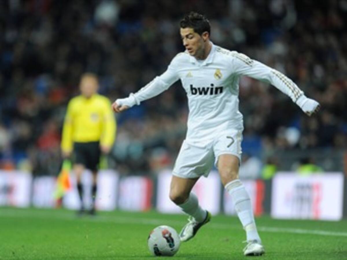 R.Madrid-Valencia y Barcelona-R.Sociedad abrirán la Liga 2012-13