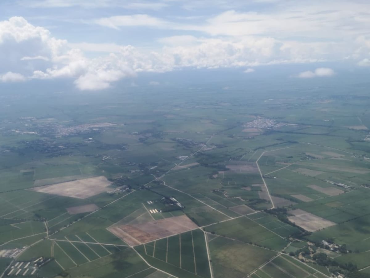 En medio de las protestas, así se llega a Cali en un vuelo Comercial